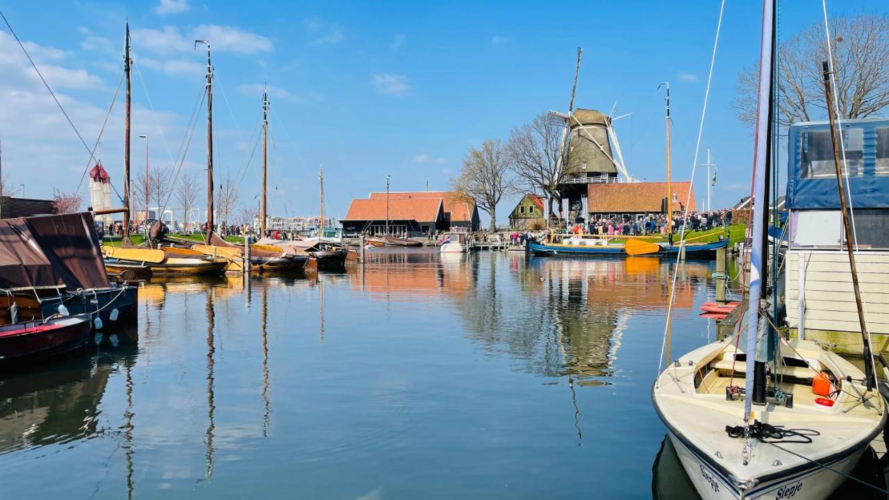 Hotel Woonboot 4 Harderwijk Esterno foto