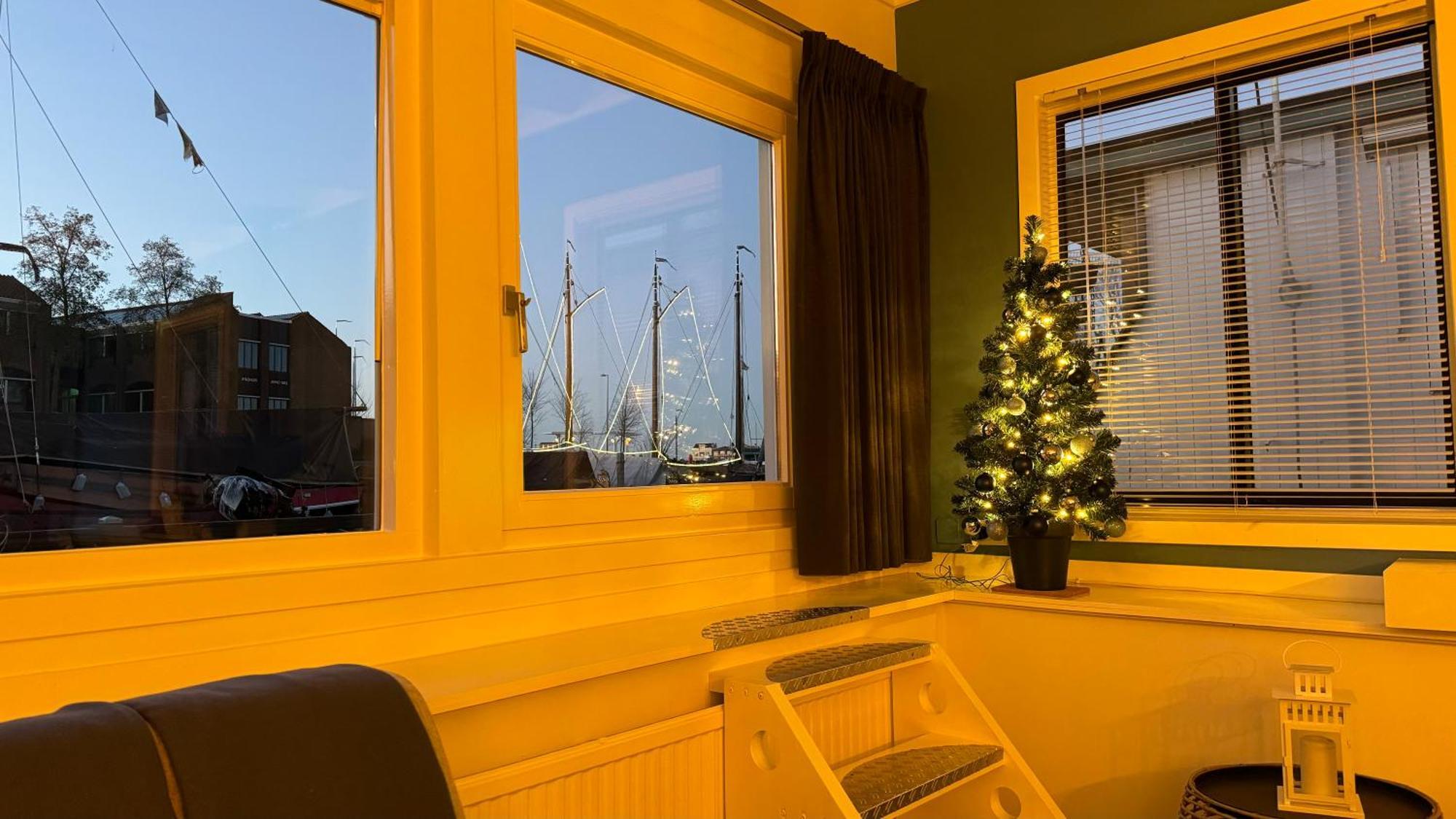 Hotel Woonboot 4 Harderwijk Esterno foto